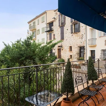 La Terrasse Des Remparts - Welkeys Apartment Antibes